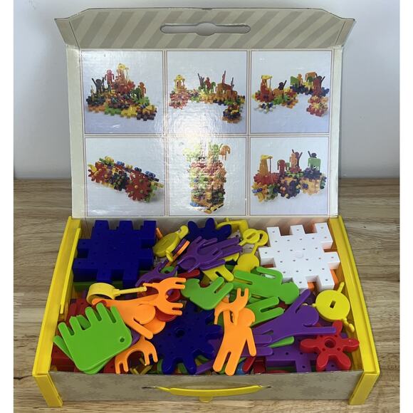 Gears Go Round Discovery Toys Building Blocks Original Case Made In Italy VTG - Picture 2 of 10